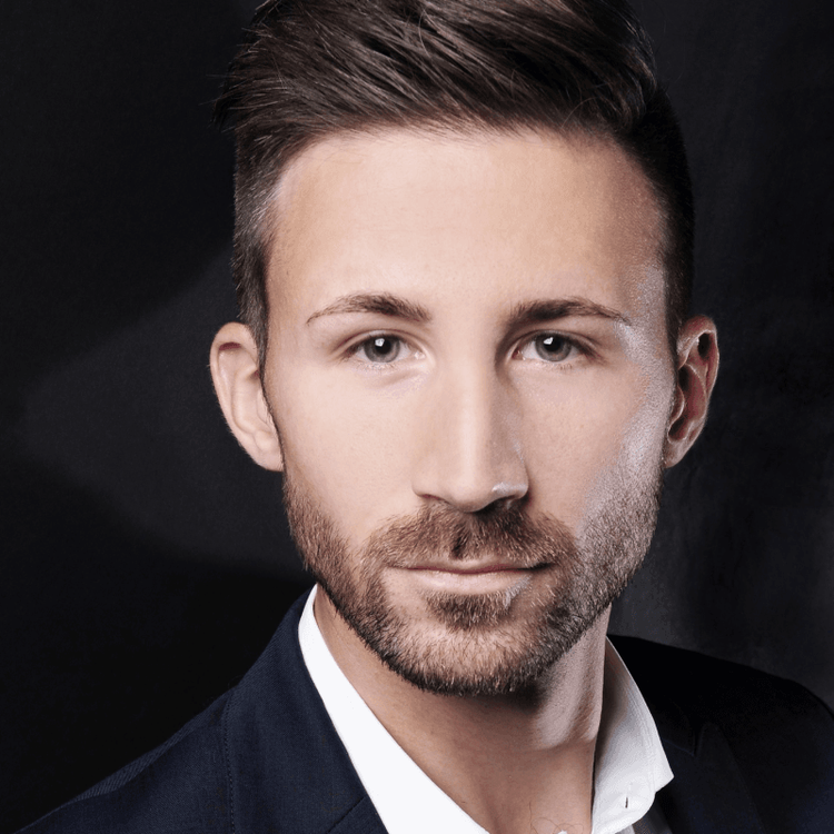 Julian P. Galonska