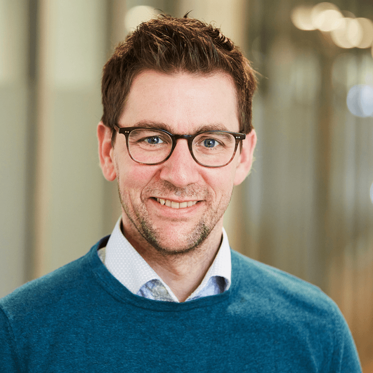 Dr. Hans Henning Thies